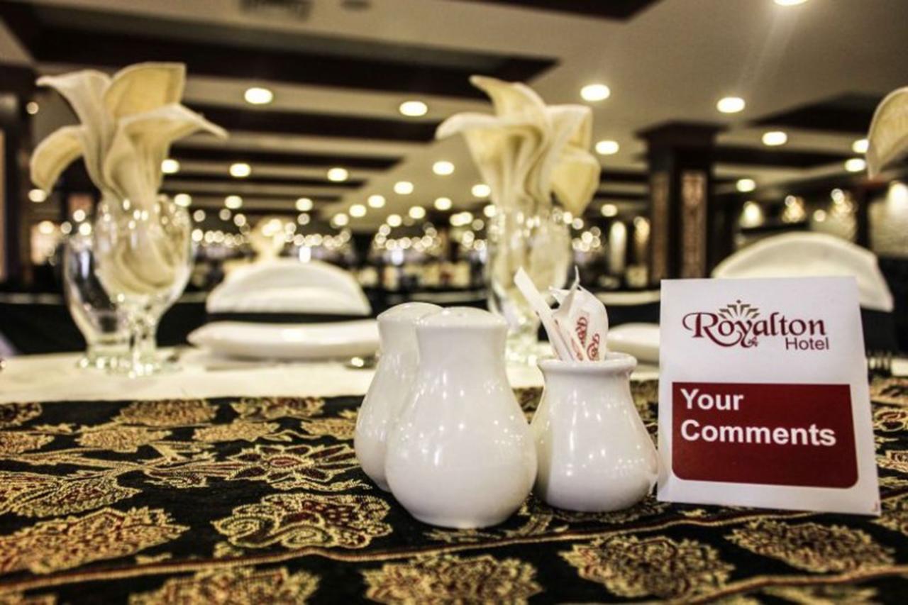 Royalton Hotel Rawalpindi Exteriör bild